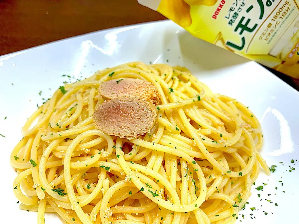 レモンの酢を使って
レモンバター明太パスタ🍋を作ったよ🎵|みほままこさん