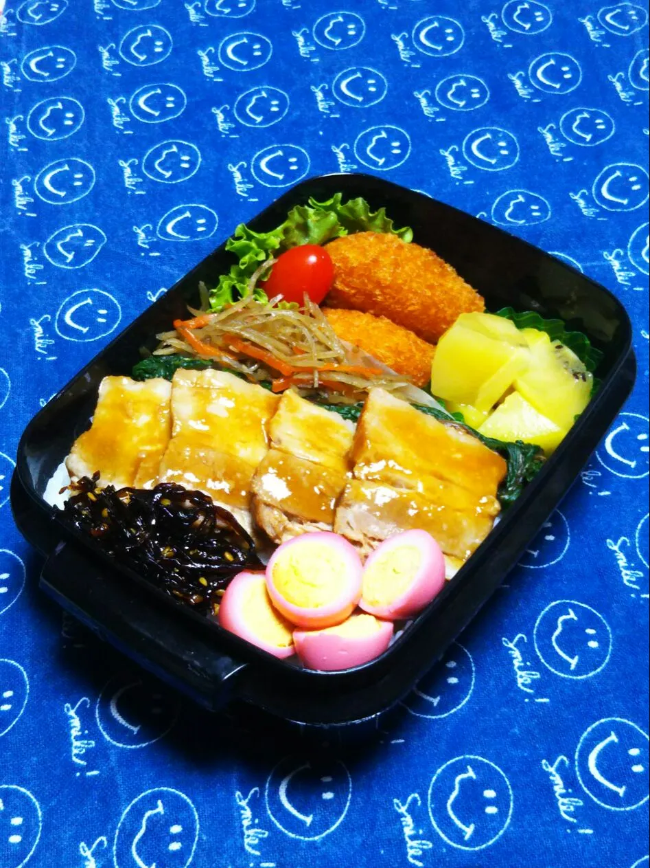 息子のお弁当(強制～甘酒入りチャーシューののっけ弁)😛|かあたん(元ポップン)さん