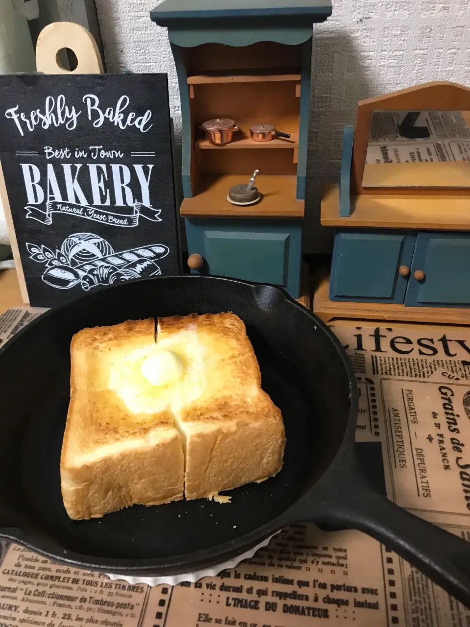 乃が美の生食パン🍞
厚切りバタートースト|シュトママさん