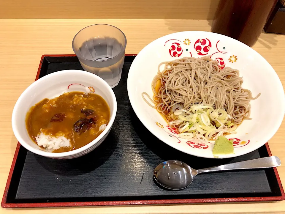 Snapdishの料理写真:カレー丼セット(冷そば)|しのぶさん