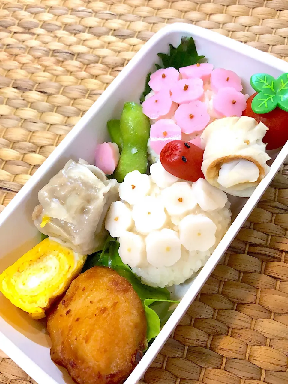 Snapdishの料理写真:紫陽花お弁当|Yuki Kawasumiさん