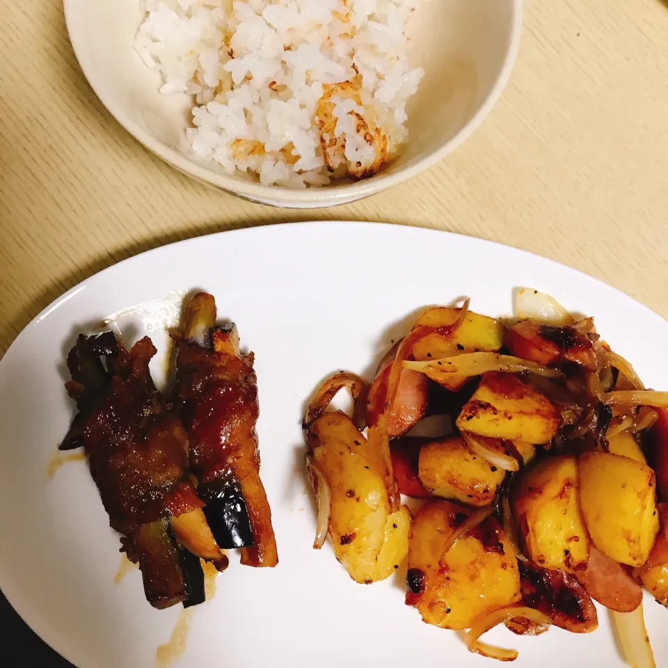 Snapdishの料理写真:食べ応えバツグン！ エリンギとなすの肉巻き　バター醤油風味 | DELISH KITCHEN|Kさん