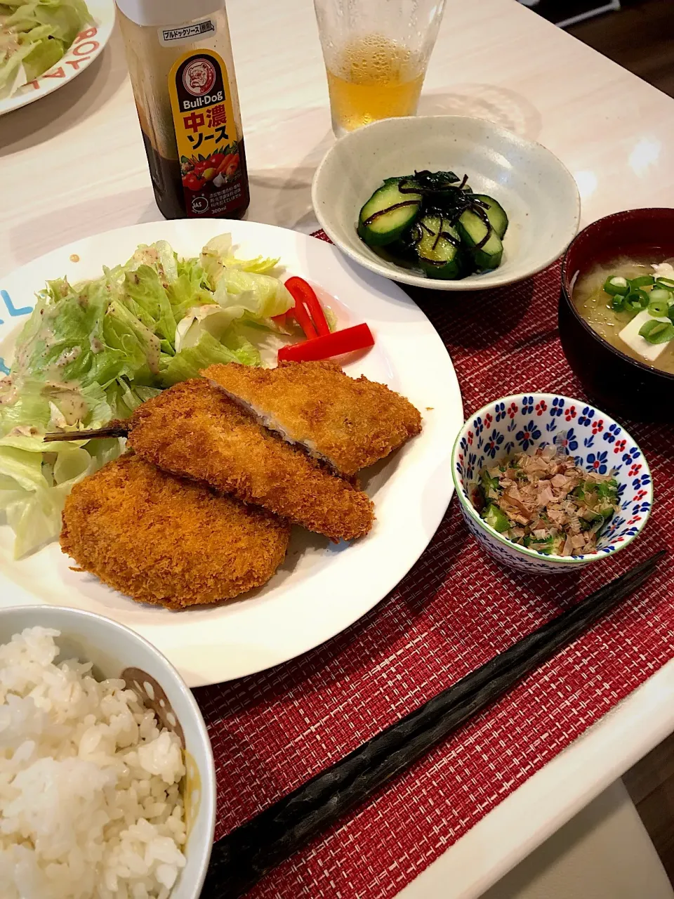 Snapdishの料理写真:揚げ物  キュウリと昆布の漬物  オクラのだしかけ  キャベツと玉ねぎの味噌汁|キヨさん