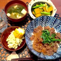 牛丼|浦(大澤)    麻衣子さん