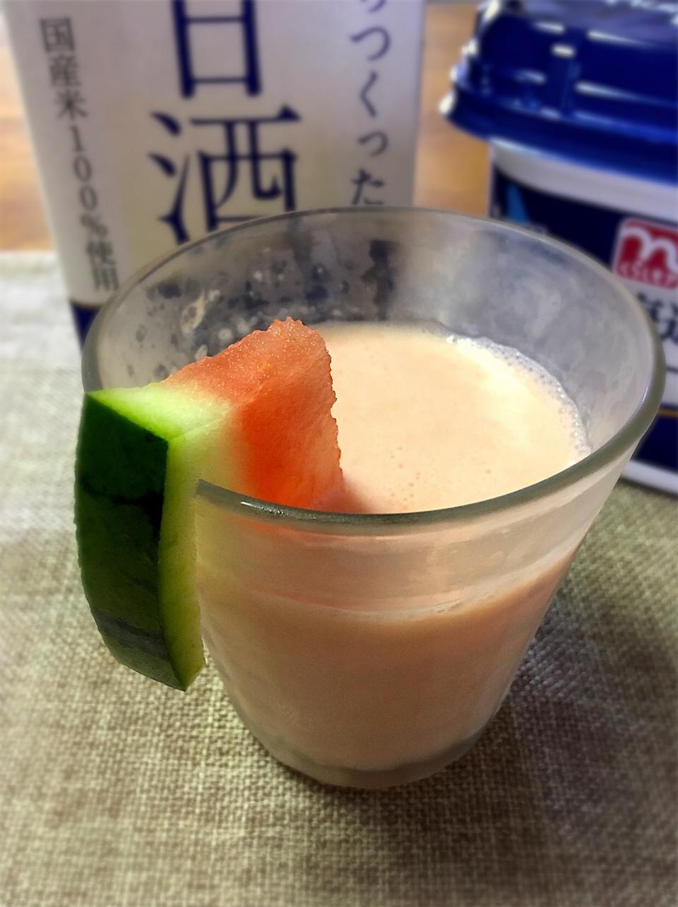 甘酒ラッシー🍉スイカ味(o⁰⊖⁰o)  #あるもので  #思いつき料理  #甘酒部
