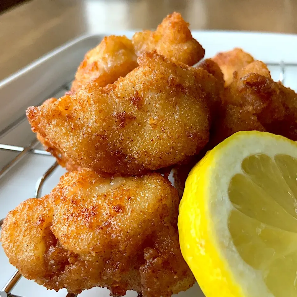 Snapdishの料理写真:釣り魚🎣ふぐの唐揚げ🐡(ヒガンフグ)|9421beruさん