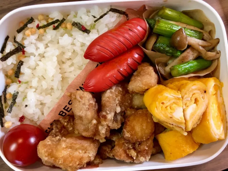 #からあげ弁当|はやまるさん