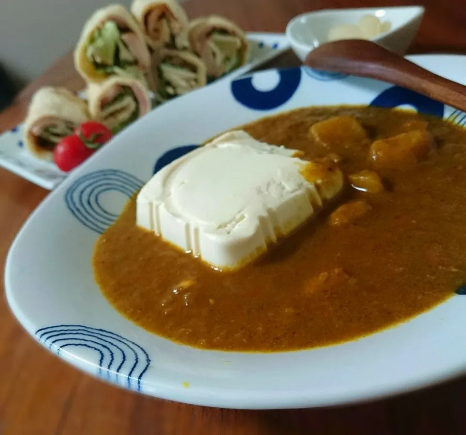 Snapdishの料理写真:ひんこないｶﾚｰ|まりおさん