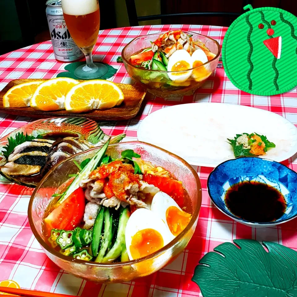 🍀豚しゃぶ🐽マウンテン⛰️
　野菜たっぷり〰️
　旨辛💗韓国風冷麺
🍀鰹のたたき
🍀紋だいの薄造り
🍀河内晩柑🍊
🍀しゃぶしゃぶした後は、玉子ス－プに|yukaringoさん