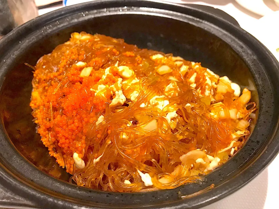 Snapdishの料理写真:Braised seafoods and dried shrimps with vermicelli in casserole|Sky Blueさん