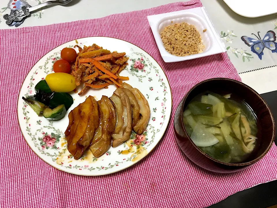 Snapdishの料理写真:ベジ料理♡車麩の焼肉風のご飯|みよさん