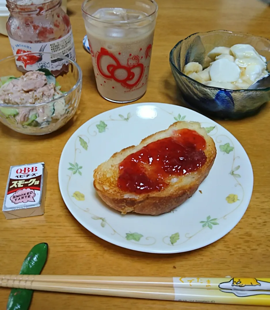 令和元年6/27(木)朝食🍓🥖|しまだ ちえこさん