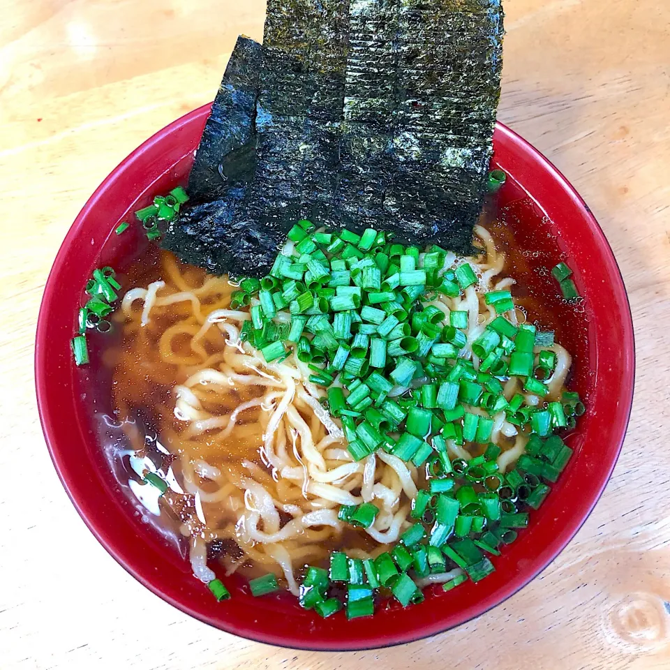 蒸し蒸し暑いけどラーメン🍜💦|Makokoさん