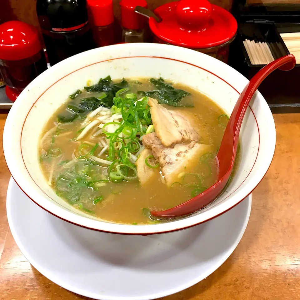 西九条deランチ♬ (▰˘◡˘▰)☝︎ 27 June
 #ランチ  #昼ごはん  #外食  #西九条  #ラーメン|Yoshinobu Nakagawaさん