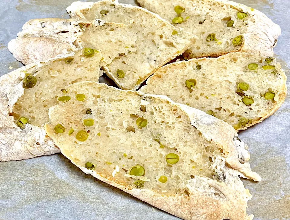 Green Pea Sourdough|gonbenさん