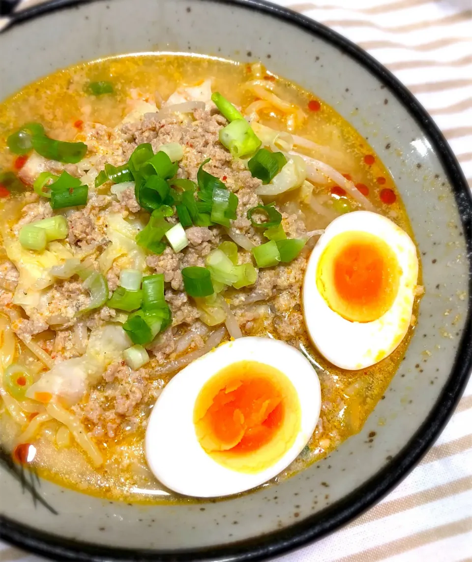 Snapdishの料理写真:担々麺🍜|あるぱかさん