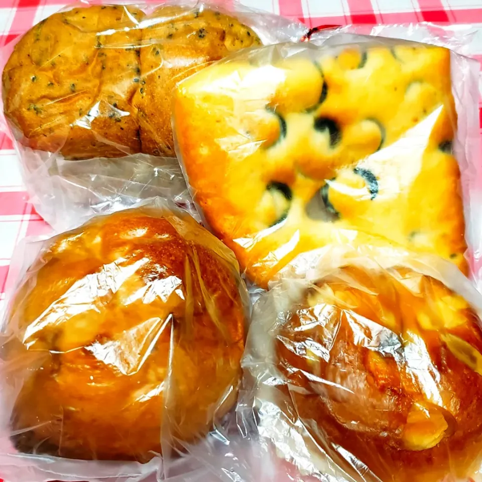 お隣の奥さんの
手作りパン🍞|yukaringoさん