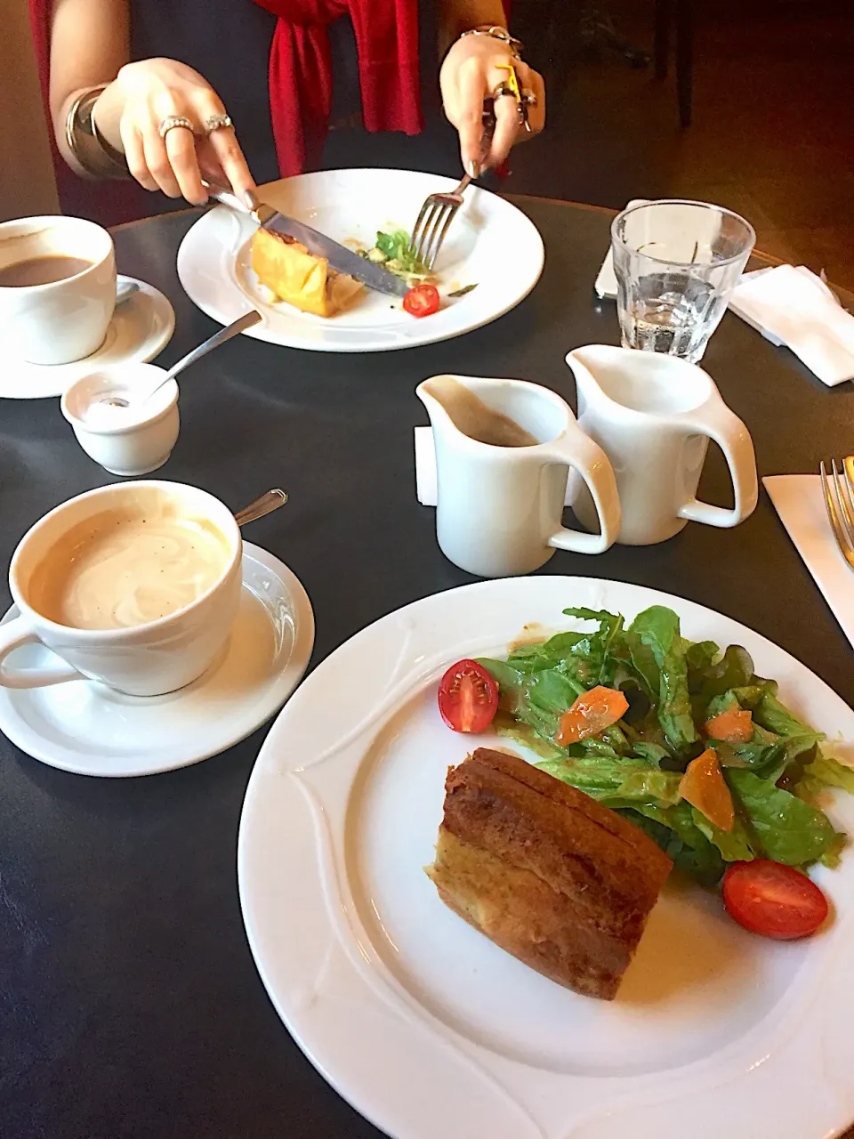 ケークサレと記者たちのカフェ、友達は弁護士たちのカフェ✨☕️@日本大通り Café de la Presse|K.Sさん