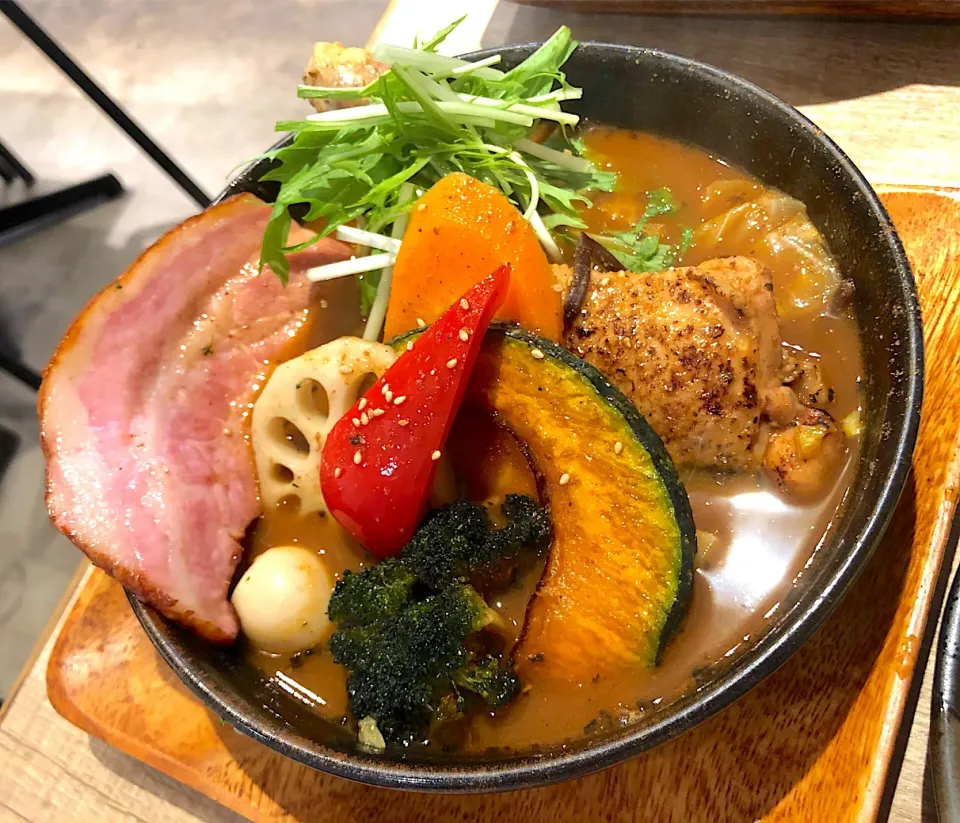 Snapdishの料理写真:札幌のスープカレー|ｖ（＾＿＾ｖ）♪さん