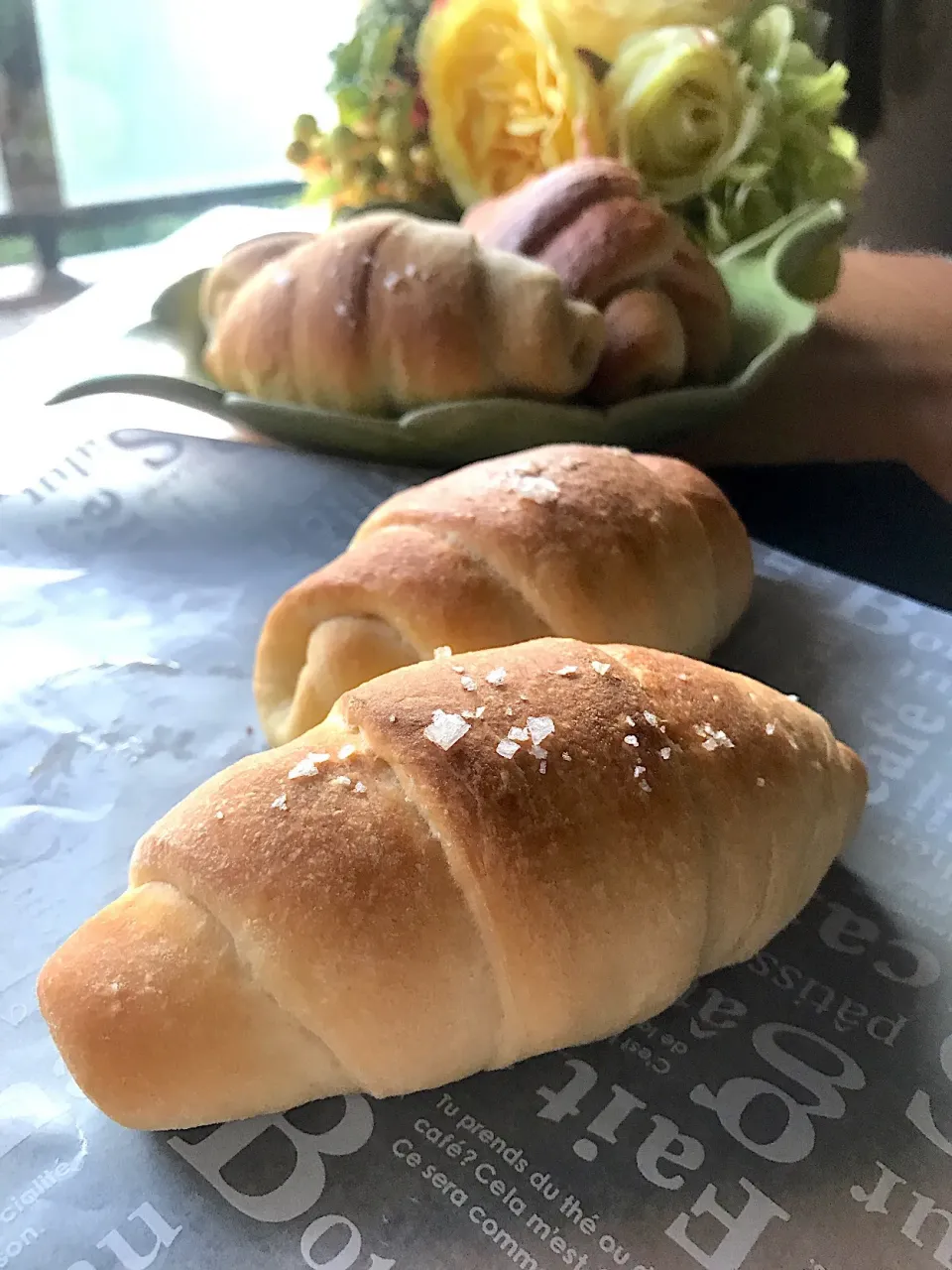 マリンさんの料理 手が止まらないっ!! 湯種で作る最強塩パンがヤバ過ぎっ♡
麹甘酒で湯種の塩パン半端なくヤバイです👍
 #麹甘酒 #塩パン#湯種|とんちんさん