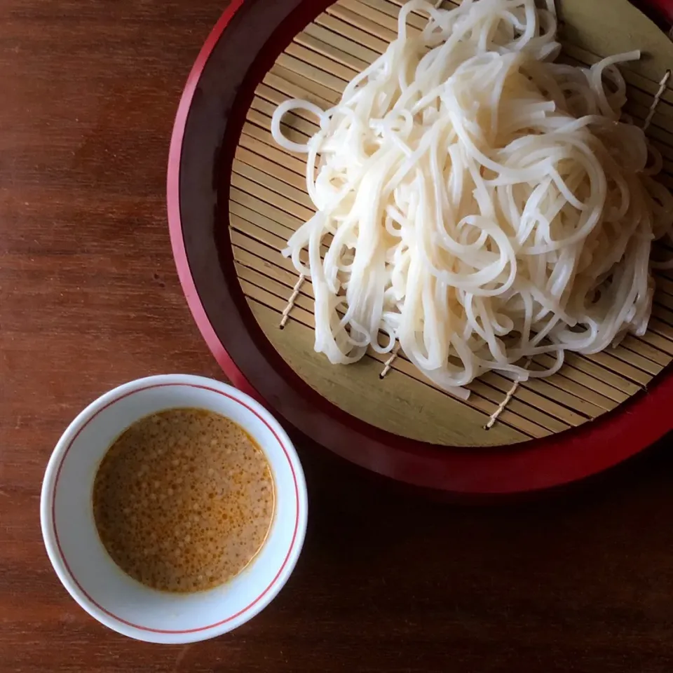 ピリ辛豆乳胡麻だれで素麺|マユマユさん