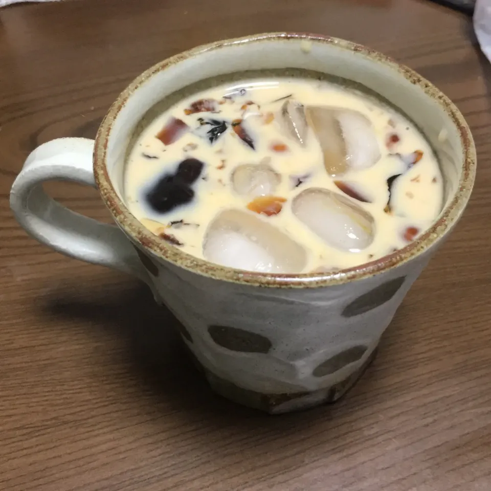 Snapdishの料理写真:おウチで、カフェラテinゼリー|yucca.M¨̮⋆✩さん