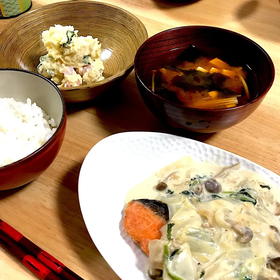 Snapdishの料理写真:#鮭のクリームソース#ポテトサラダ|ケイさん