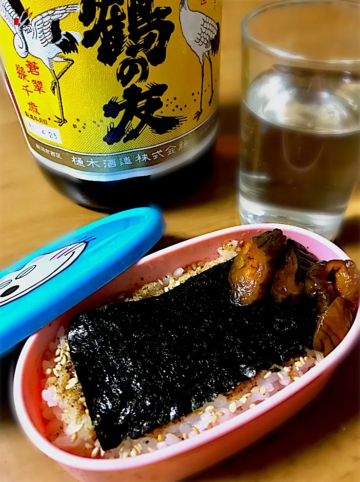 Snapdishの料理写真:冷や飯はいい酒のつまみである。|deekay71さん