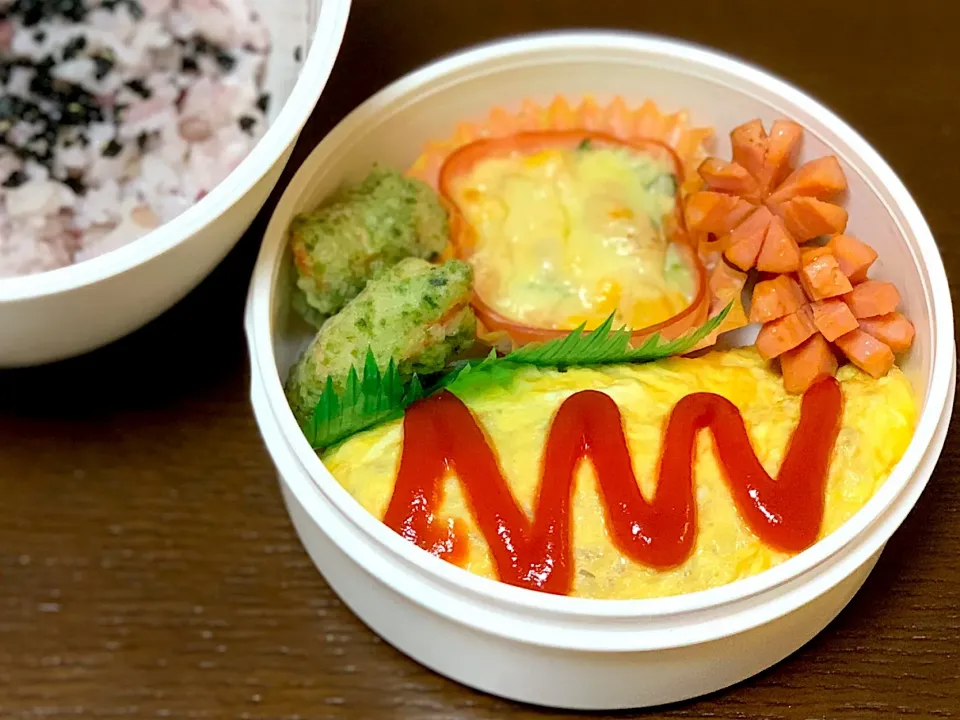 #旦那弁当 
🌸 挽き肉のオムレツ 他弁当 🌸|たんちゃんさん