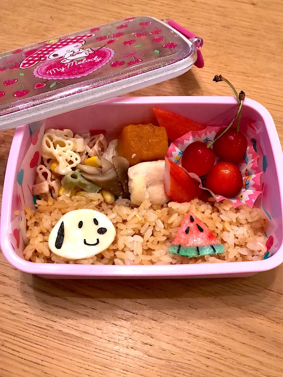 スヌーピー×スイカ弁当🍉|はるmamaさん