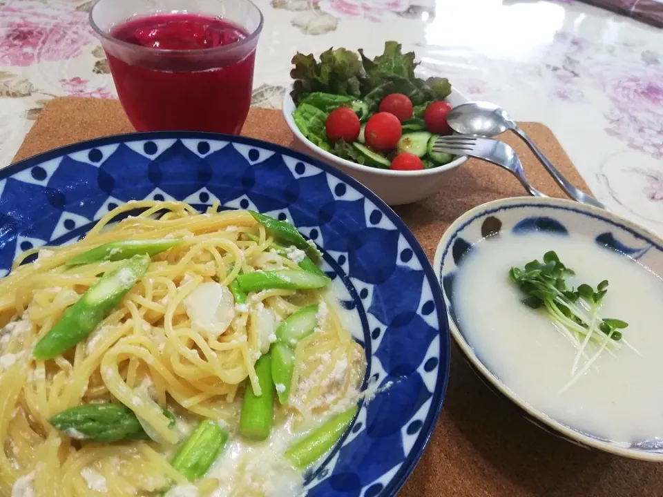 令和元年７月２日
ツナとアスパラのクリームパスタでブランチ🥗|たえさん