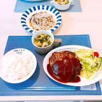 #夜ご飯#ハンバーグ#ジャンボハンバーグ#手作りソース#ごはん#スープ|luccaさん