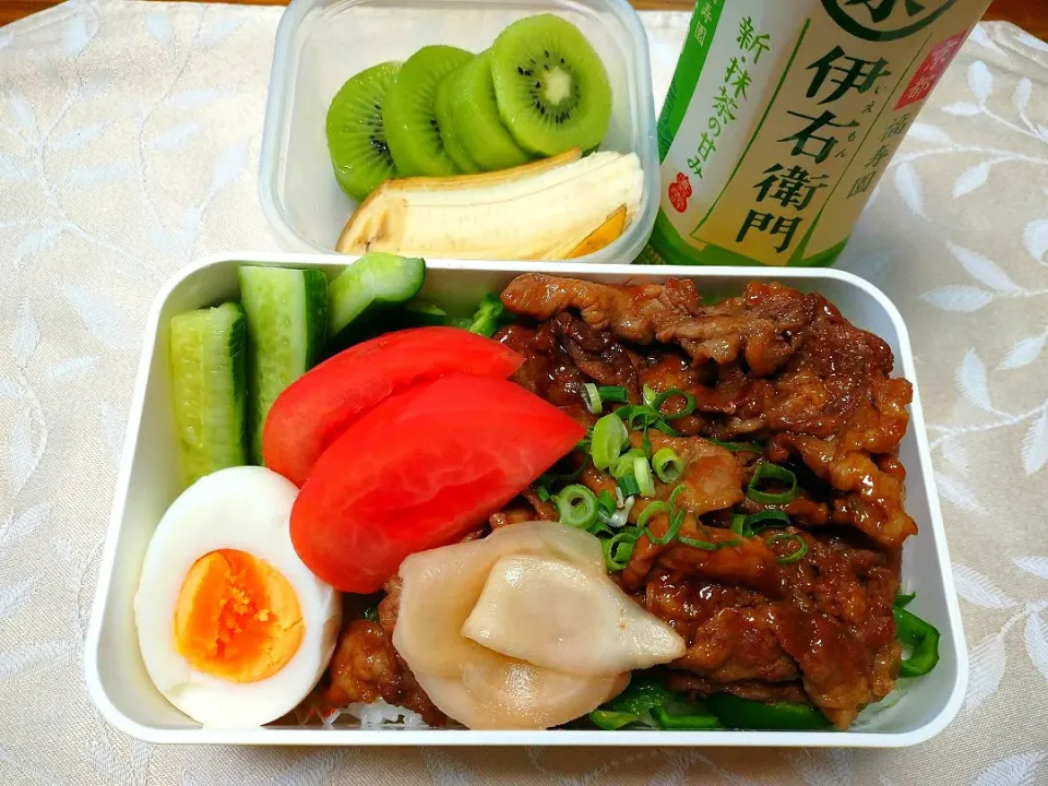 7/3のお弁当
豚丼弁当|卯月さん