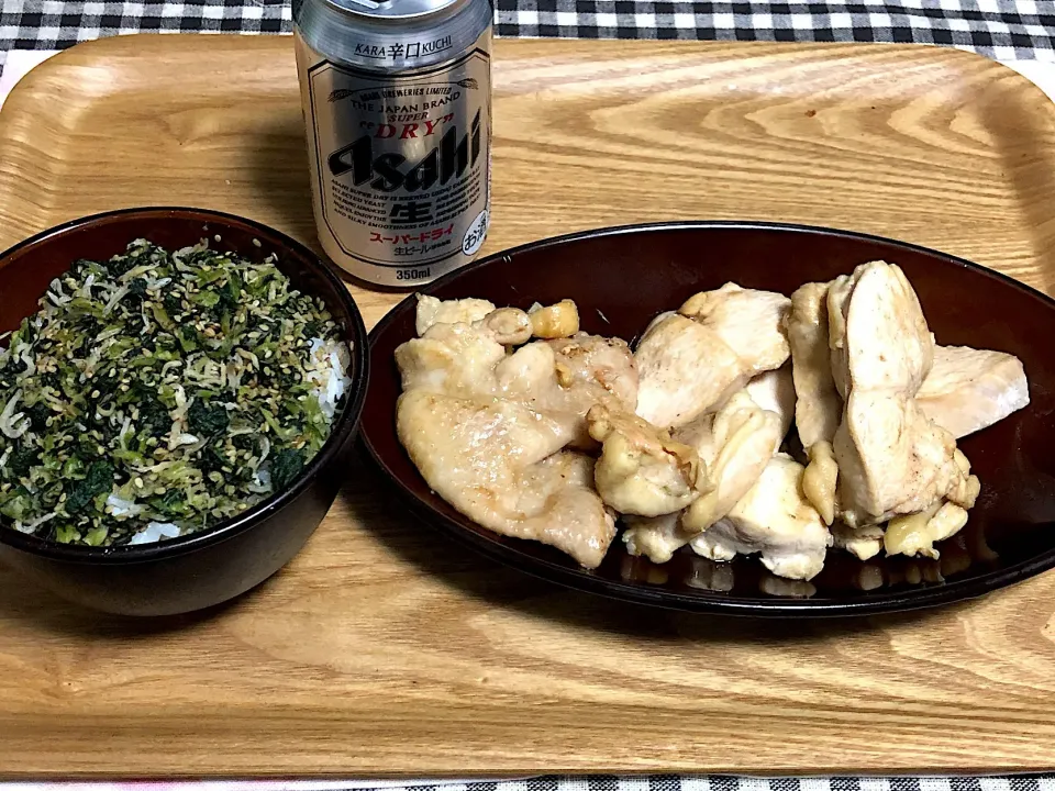 今日の夕食
☆野沢菜ちりめんご飯
☆鶏肉ソテー
☆ビール🍺|まぁたんさん