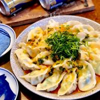 チョッパー＆ホヌさんの料理 キュウリの水ギョーザ👍🏼香味酢じょうゆタレがけ✌(◔౪◔ )✌→やっと作れた✨✨娘と2人で完食😋✨✨🙌