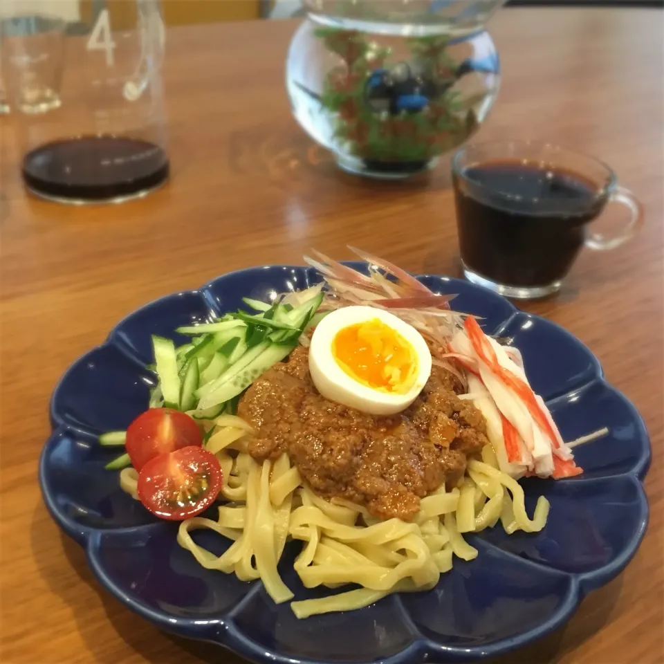 ジャージャー麺🍝|くろあおさん