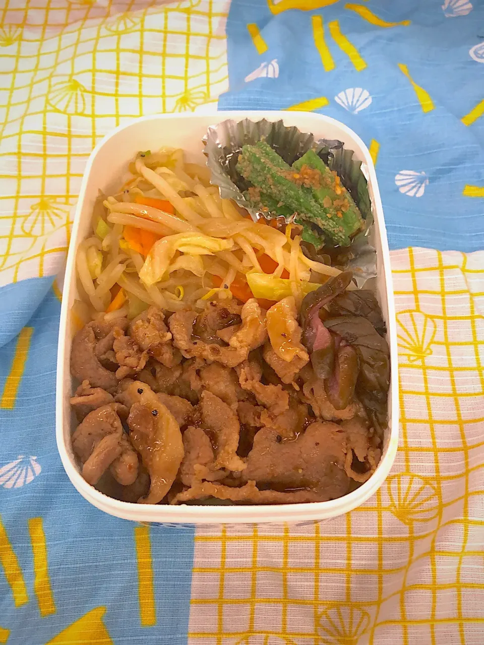 早朝の焼肉野菜炒め丼弁当|超絶トルーマン石6さん