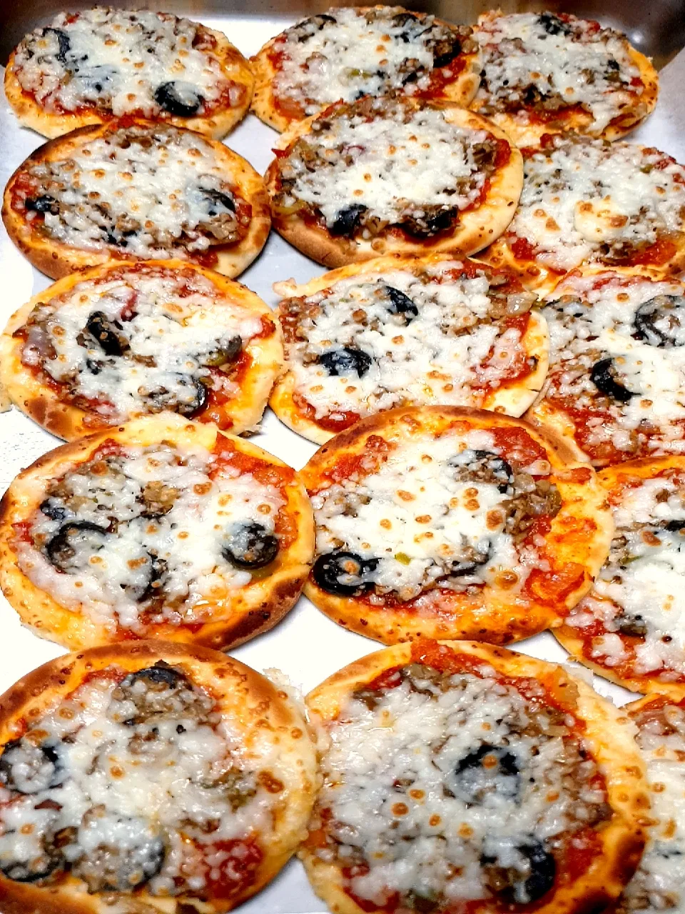 mini pizza|bilel ben Hamidaさん