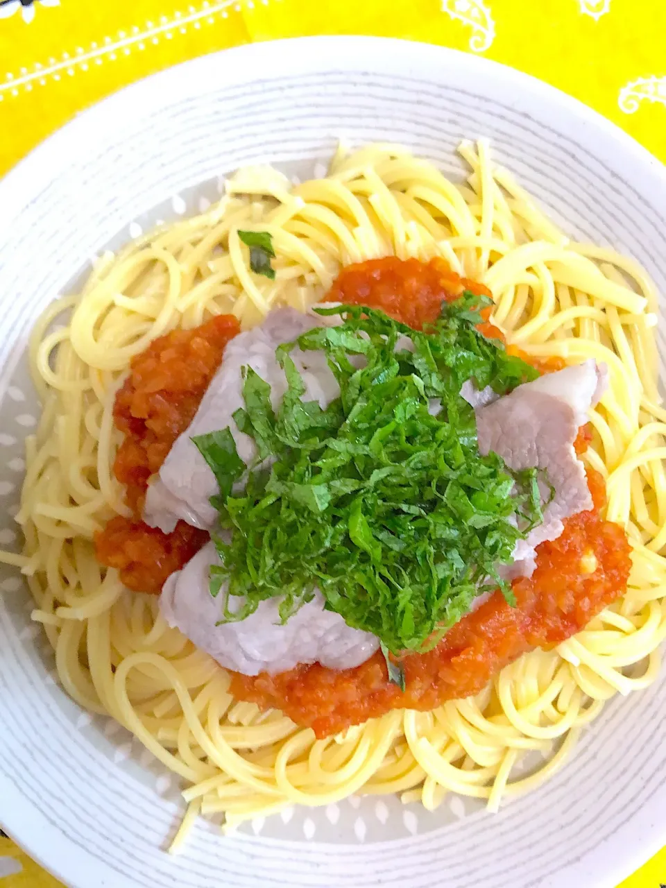 Snapdishの料理写真:🌸今日の昼食  とまとソースパスタ🌸|kikiさん