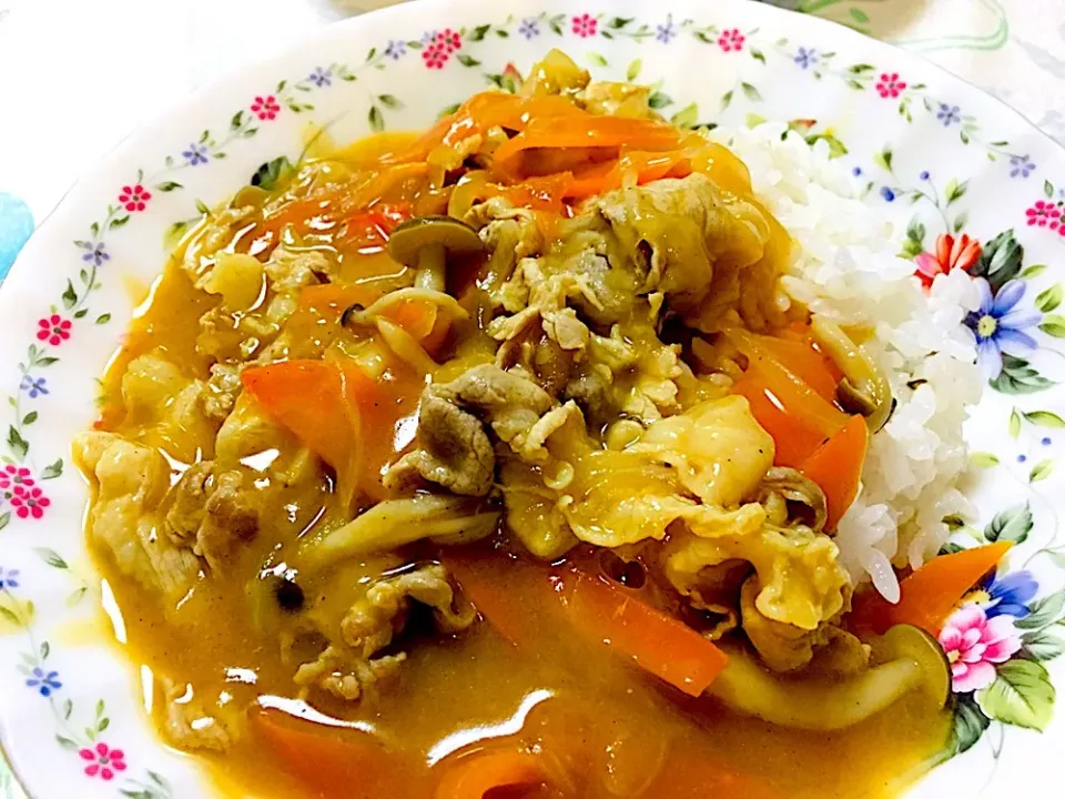 シチューオンライス|yummyさん