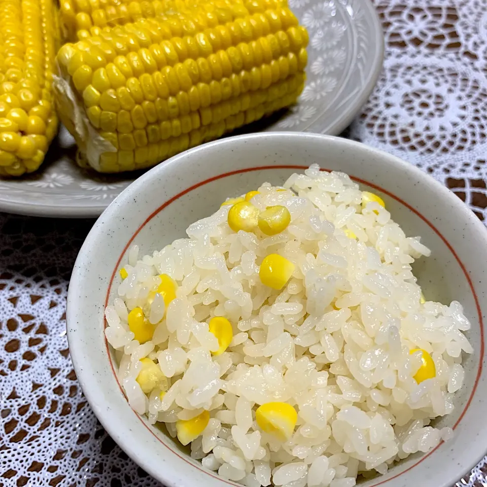 Snapdishの料理写真:beruちゃんのとうもろこしご飯🌽|iguigupopさん