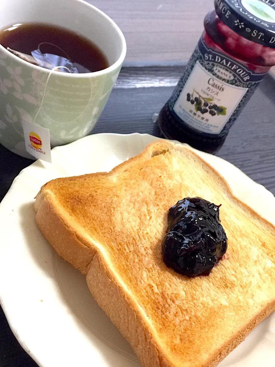 朝ごはん|とっしぃさん