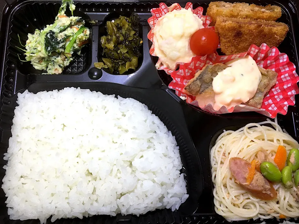 お任せメニュー 日替わり弁当 宅配ランチ 豊川市配達|Naokazu Kuritaさん