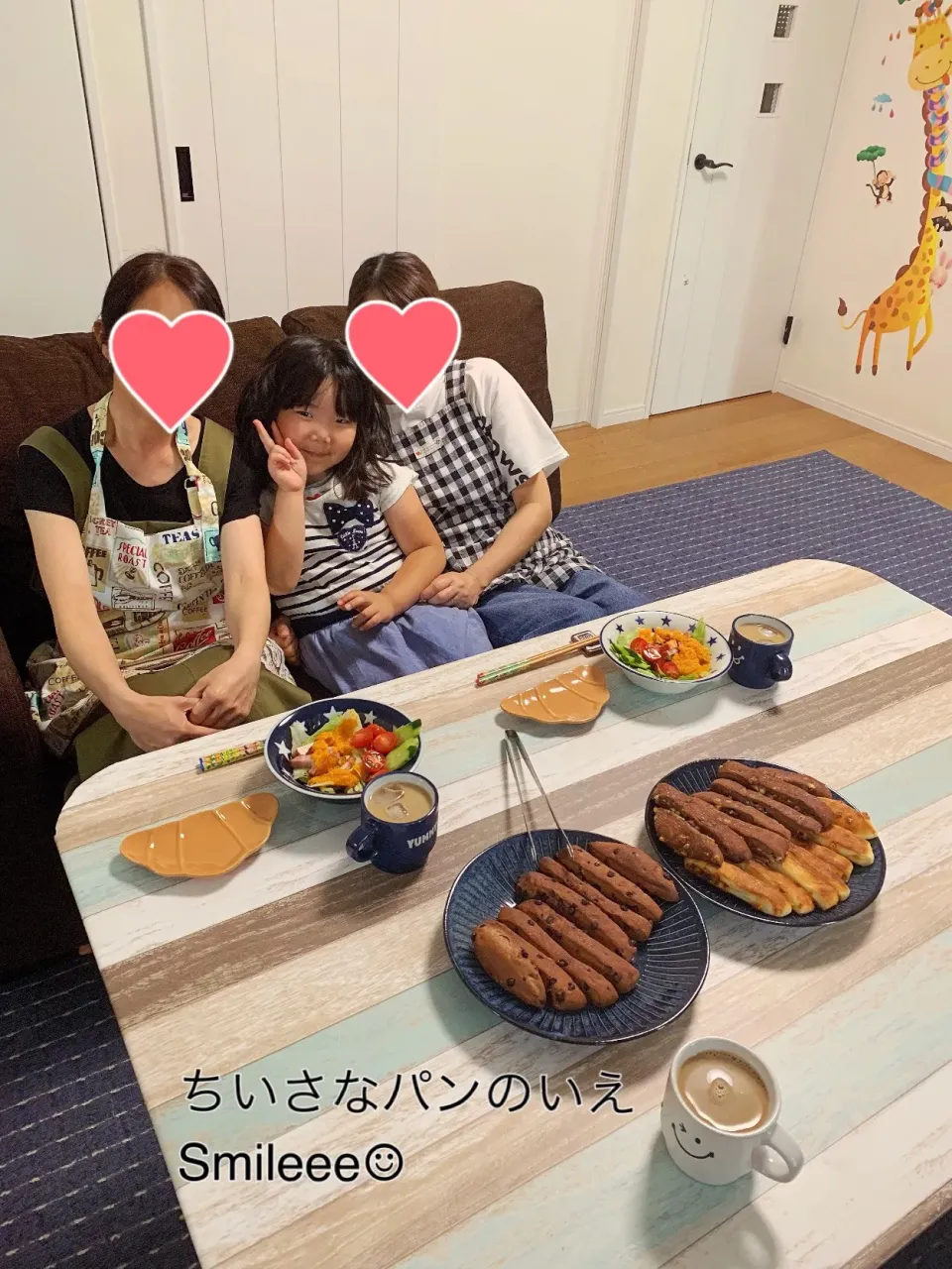 Snapdishの料理写真:手作り♡チョコスティックパン。
#自宅パン教室#Smileee#親子レッスン|mari♡（もも(*´∀｀*)♪）さん