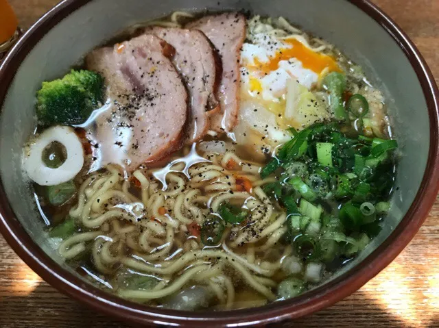 #マルちゃん正麺 🍜、醤油味❗️ (｡´･ε･｀｡)✨|サソリさん