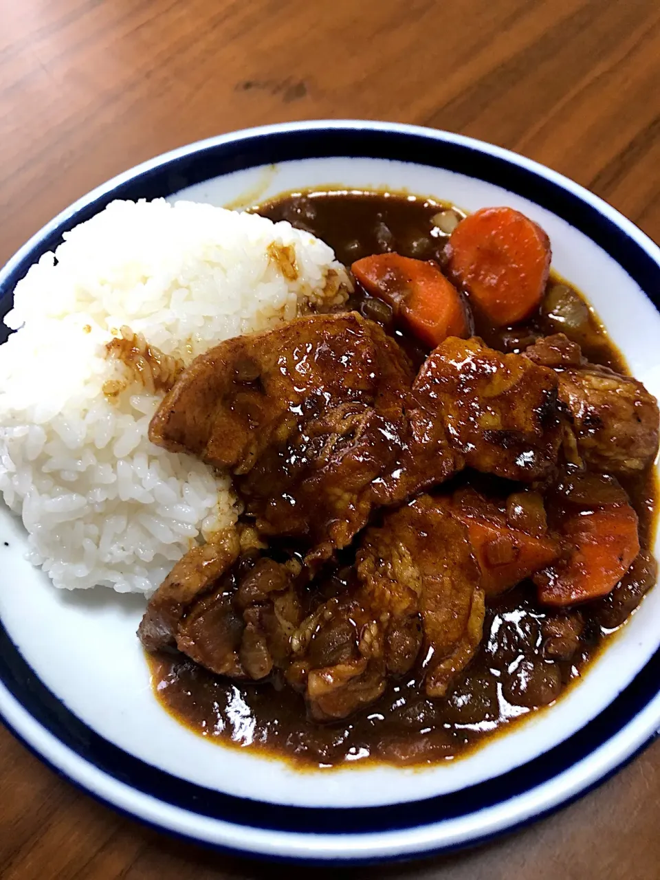 厚切り豚バラ朝カレー🍛|ラックさん