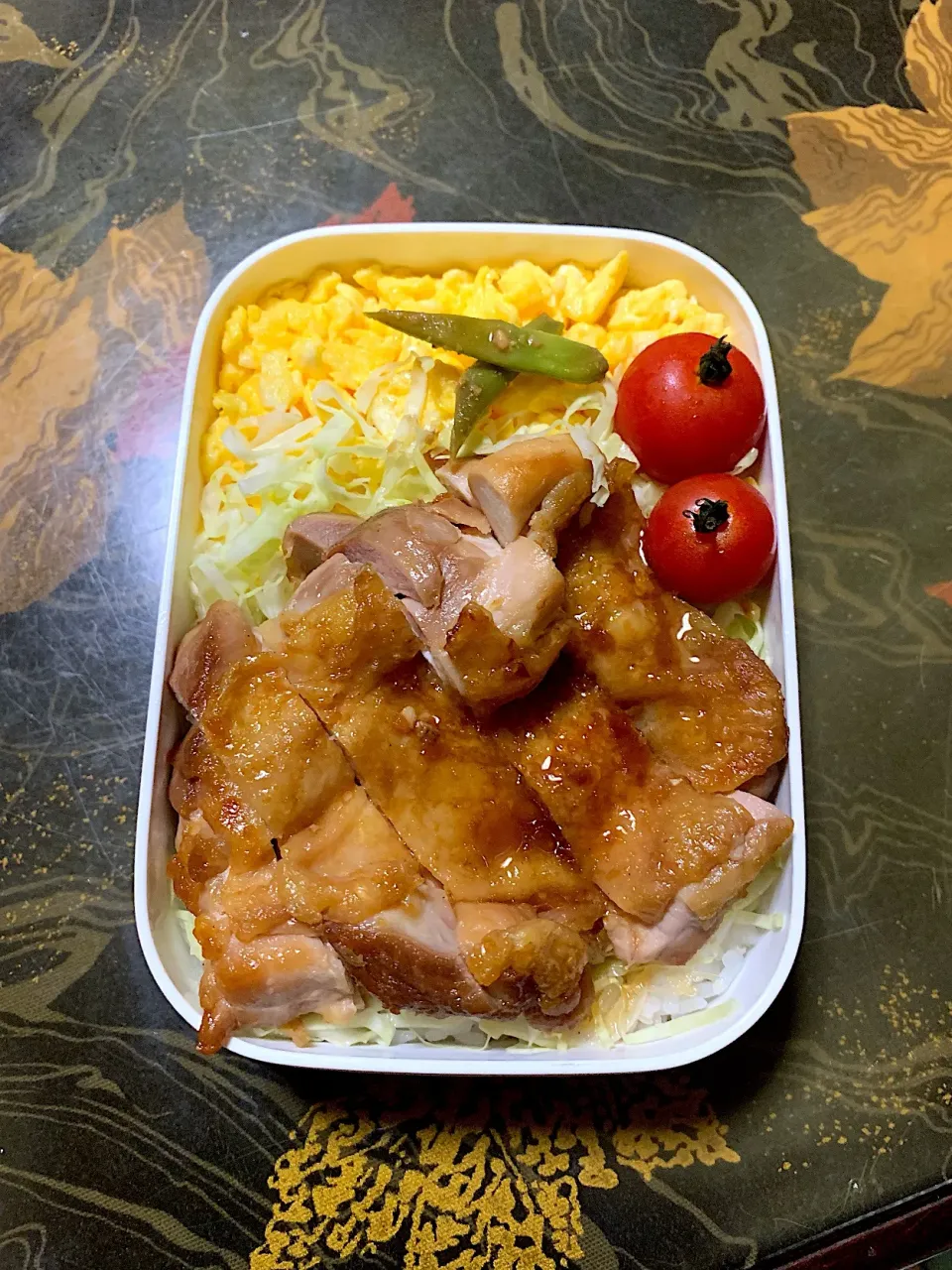 Snapdishの料理写真:照り焼きチキンのお弁当|るるさん