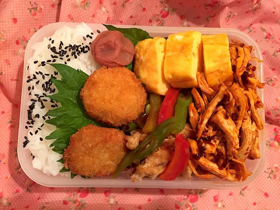 2019年7月8日
旦那さんのお弁当🍱👨‍✈️👨‍🔧👷🏻‍♂️🚊✌️💪🏼💞❤️|Kodomo Cookingさん