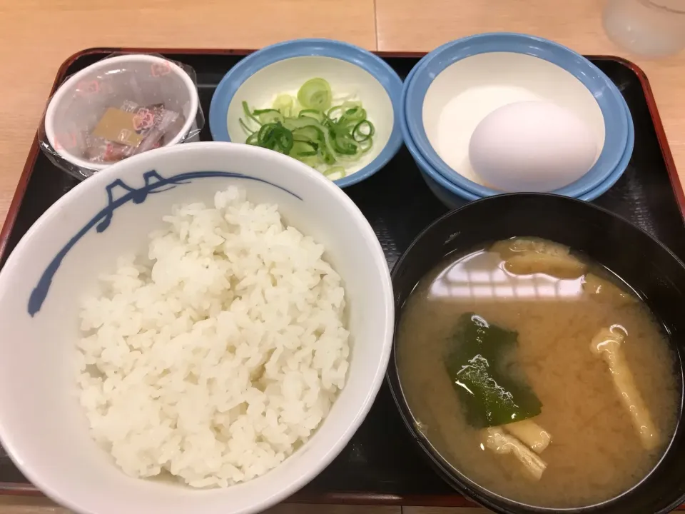 Snapdishの料理写真:玉子ごはん納豆ミニ|マハロ菊池さん