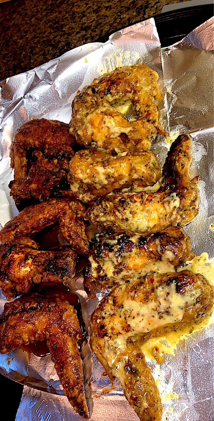 Garlic Parmesan and teriyaki wings|Tawanjaさん